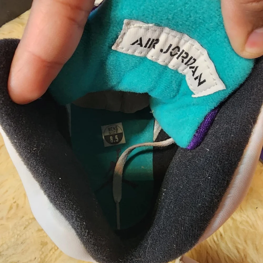 Jordan Sneakers with White and Teal Accents‎
